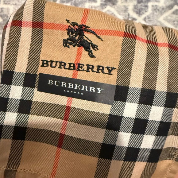 Burberrys Vintage NWT Nova Check Cotton Small Square Scarf Handkerchief - Picture 5 of 5